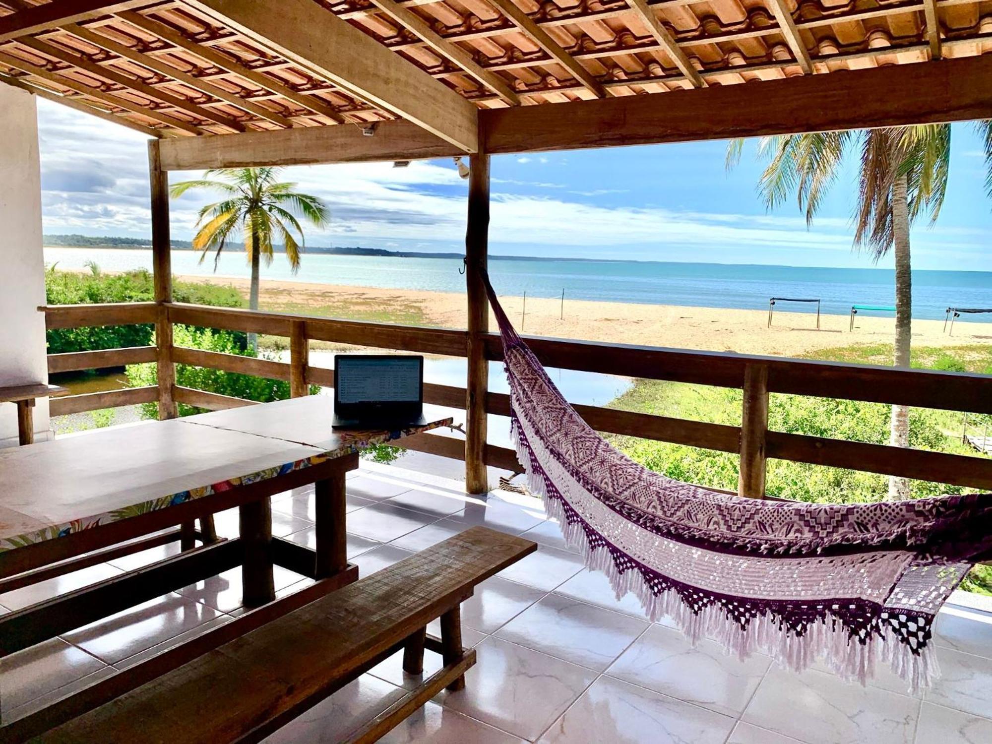 Paraiso Beach Hostel E Pousada Санта Крус Кабралия Екстериор снимка