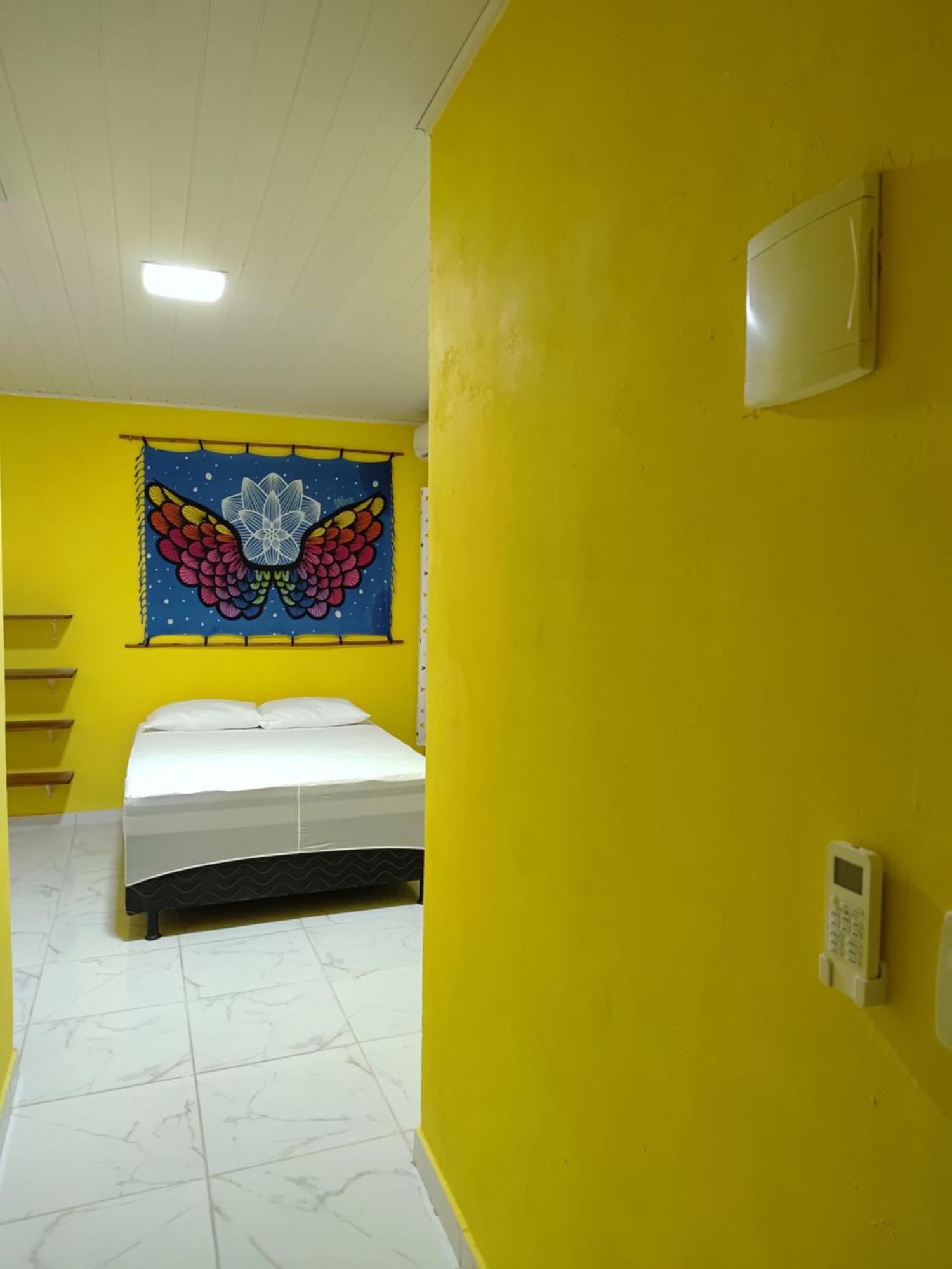 Paraiso Beach Hostel E Pousada Санта Крус Кабралия Екстериор снимка