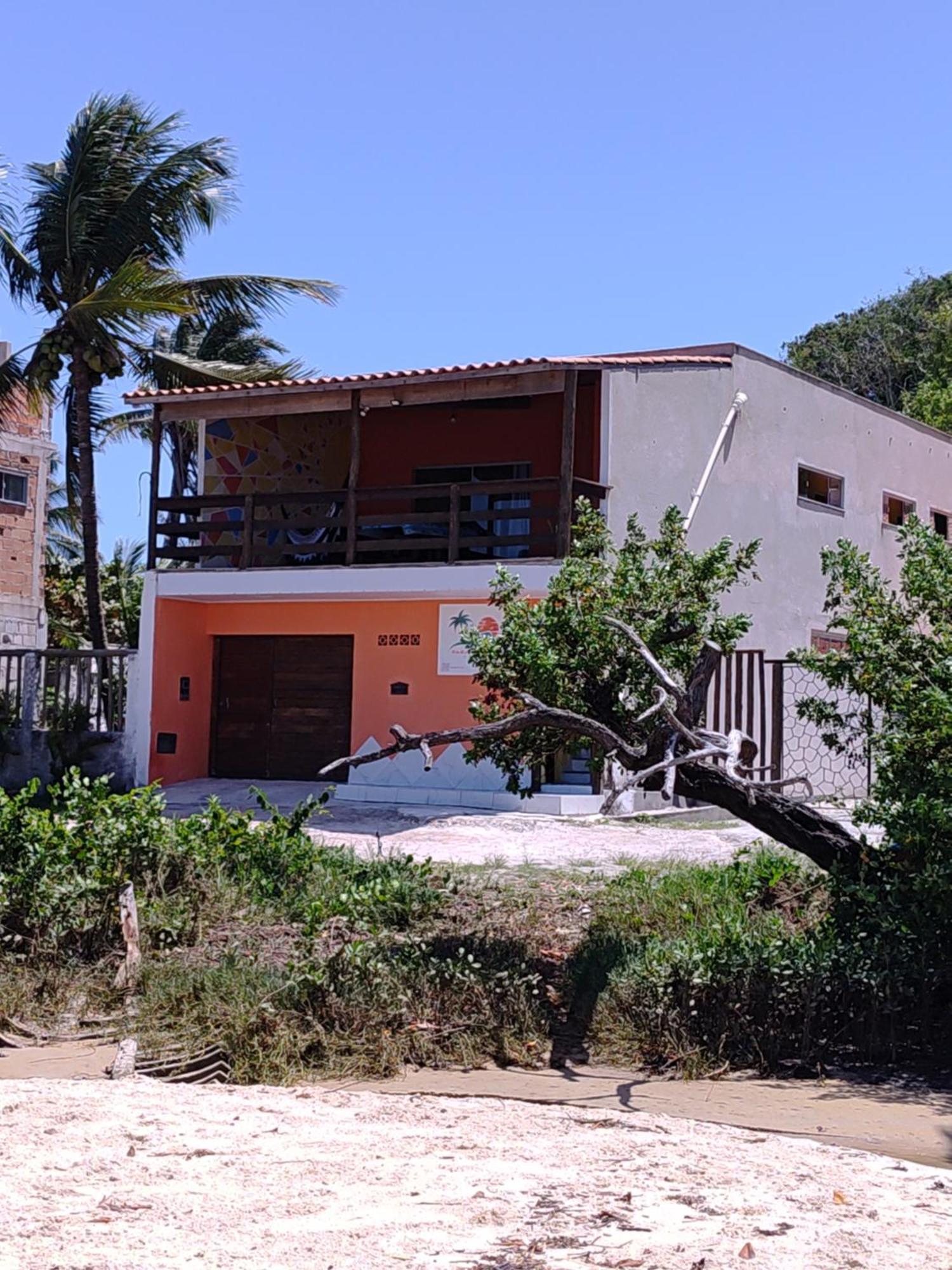 Paraiso Beach Hostel E Pousada Санта Крус Кабралия Екстериор снимка